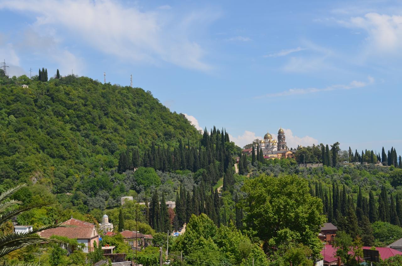 Solnechny Bereg Guest House Gudauta Esterno foto